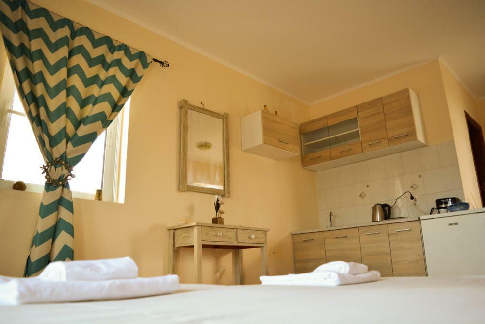 Tommy'S Rooms Haráki Kültér fotó